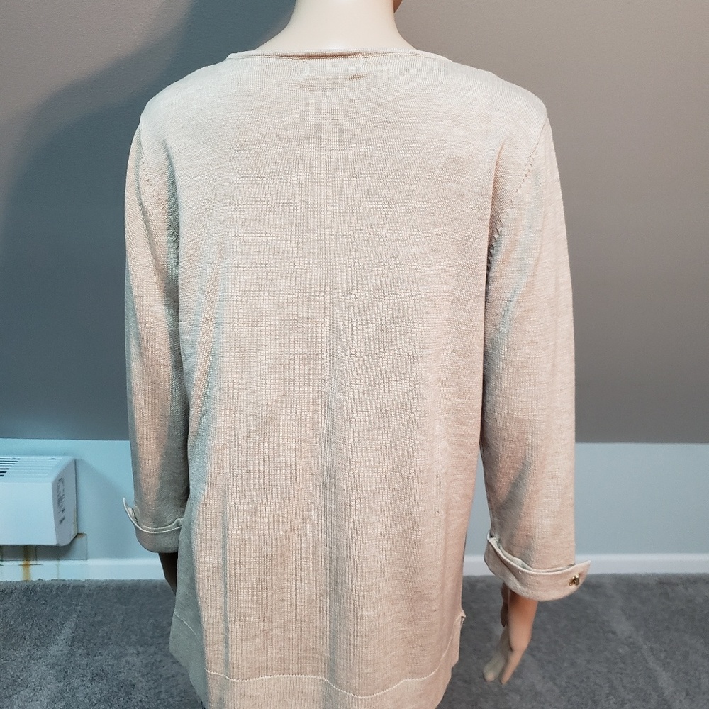 Calvin Klein Sweater - Picture 4 of 5